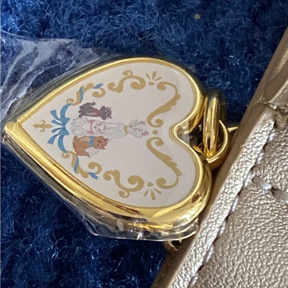 Disney Parks Disney Tails. Marie Aristocat Charm Gold  Jeweled Collar Dog M - Picture 5 of 9